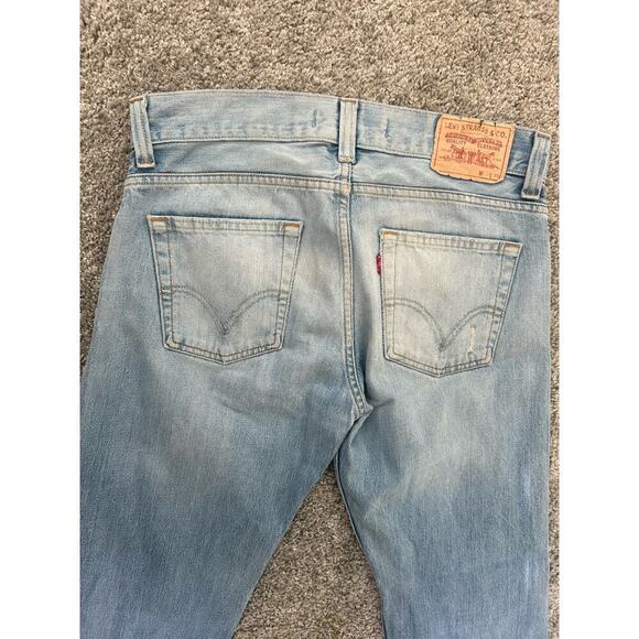 Levi's 512 Size 33 Waist and 28-inch Inseam Bootcut Distressed Button Fly - Picture 10 of 11